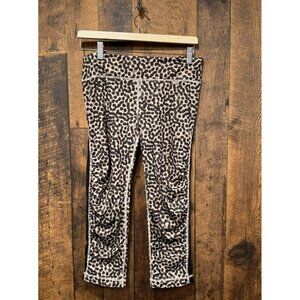 Lululemon Ace Spot Dotti Dash Crops 21” Size 6